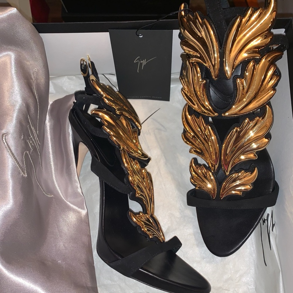 Giuseppe heels